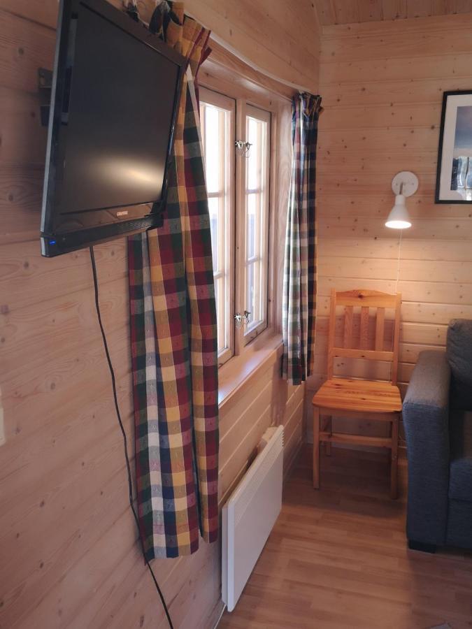 Trollveggen Camping Andalsnes Exterior photo